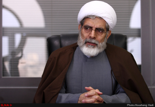 پیشنهاد روحانی اصلاح‌طلب: مدل رای پستی در انتخابات ۱۴۰۰ اجرا شود 