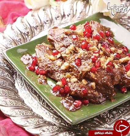 روش تهیه خوراک یلدایی انار و بادمجان