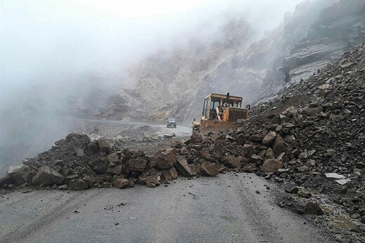 کندوان از ساعت ۱۱ مسدود است؛ احتمال بسته شدن جاده هراز