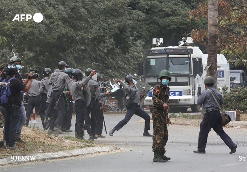 کشته شدن ۵ نفر دیگر در اعتراضات خونین میانمار