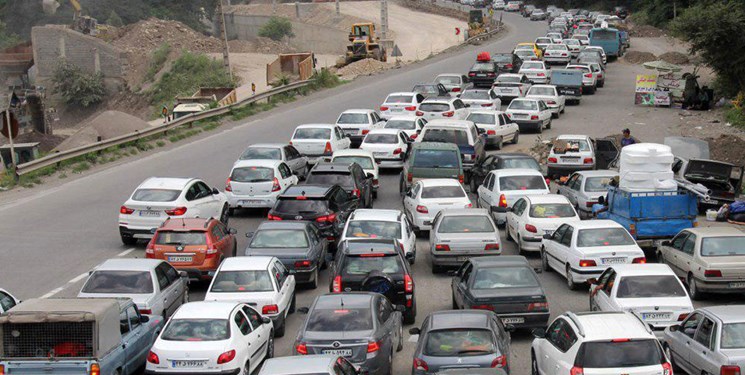 ترافیک سنگین در جاده‌ها ادامه دارد؛ علت توقیف ۱۸۰۰ دستگاه خودرو چیست؟