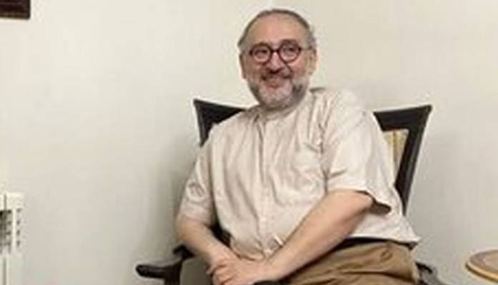 واکنش ابطحی به انتقادها از عکس غیرمعمم عیددیدنی با رئیس دولت اصلاحات
