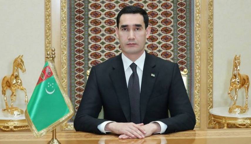 شوک سیاسی در ترکمنستان؛ 26 وزیر و شماری از سفرا عزل شدند