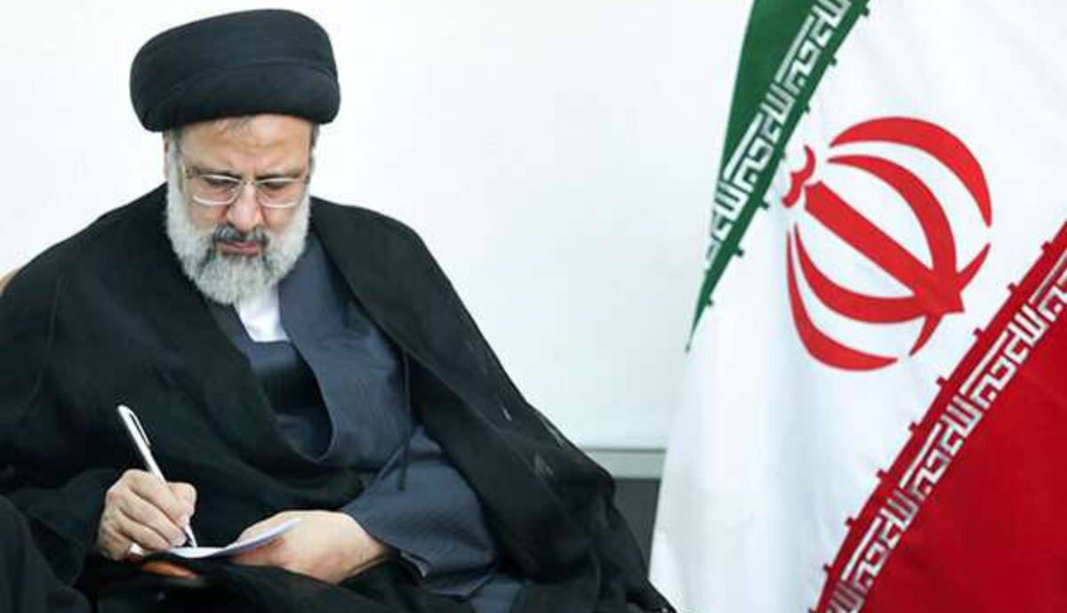 عصر ایران: مملکت داری به «دستور» نیست!