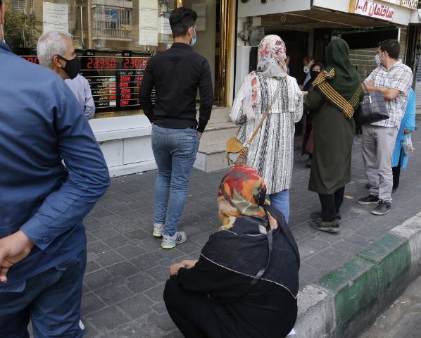 هشدار قوه‌ قضائیه درمورد سوءاستفاده دلالان ارز از کارت ملی