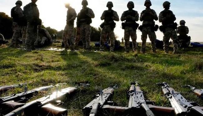 استرالیا نظامیان اوکراینی را آموزش می‌دهد