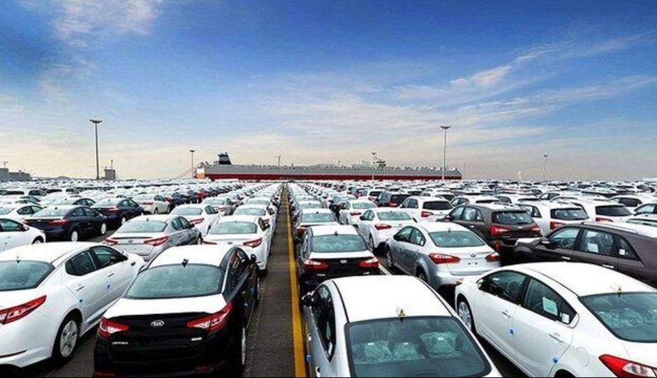 وزارت صمت: عرضه خودروهای وارداتی احتمالا فقط در بورس کالا نخواهد بود