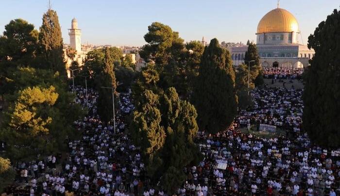 ۱۰۰ هزار فلسطینی نماز عید قربان را در مسجدالاقصی اقامه کردند