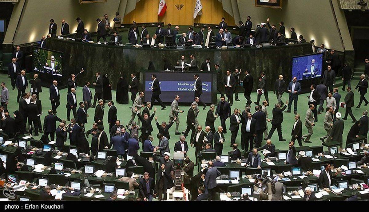 پرسش های «عصر ایران» درباره حقوق نمایندگان مجلس