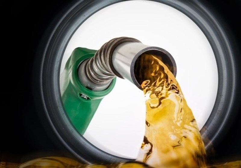 عضو کمیسیون انرژی مجلس: دولت و مجلس برنامه‌ای برای افزایش قیمت بنزین ندارند