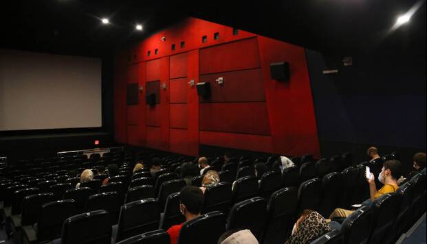 افت 75 درصدی فروش سینماها در غیاب کمدی‌ها