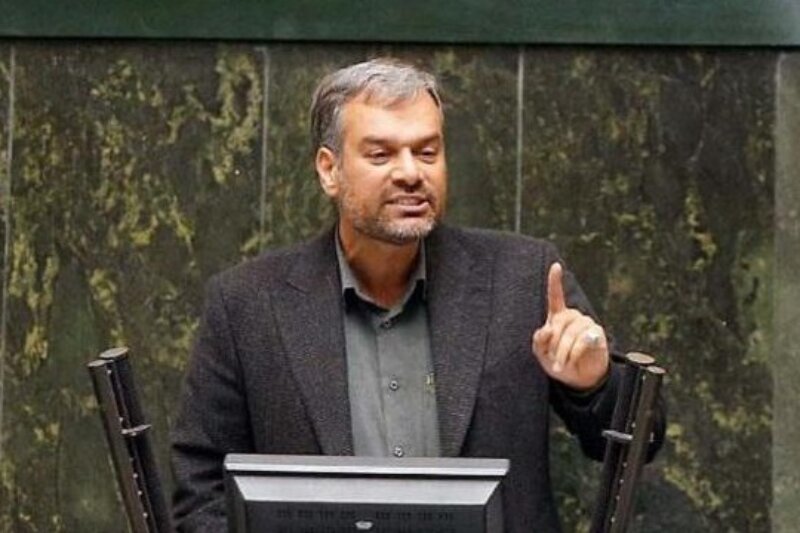 رشیدی کوچی: فیلترینگی که دولت انجام می‌دهد، غیرقانونی است