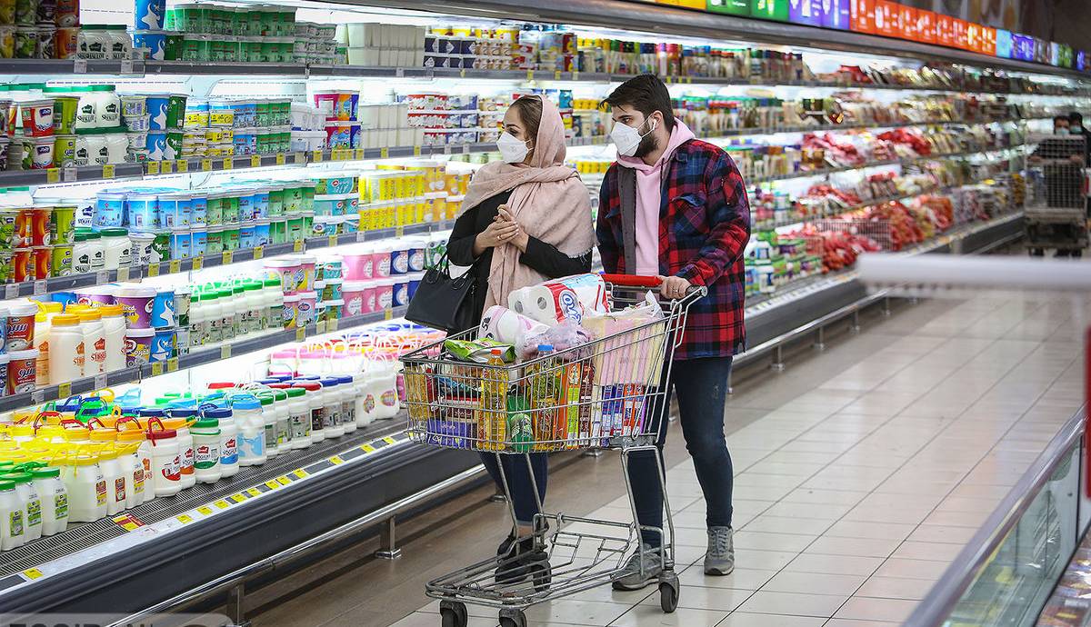 صدرنشینی گوجه و گوشت در رشد قیمت‌ خوراکی‌ها در آبان ۱۴۰۲