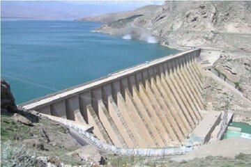 مدیرعامل آب منطقه‌ای کرمانشاه خبر داد؛
                افزایش ١٣ درصدی آب ذخیره پشت سدهای کرمانشاه نسبت به سال گذشته 