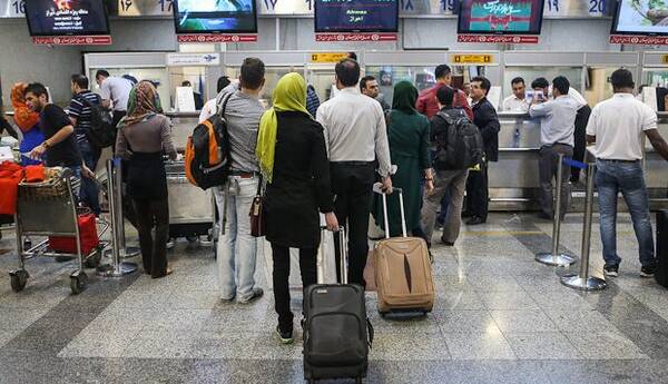 معاون وزیر راه: حضور حجاب‌بانان در فرودگاه‌ها تابع قوانین و مقررات کشور است